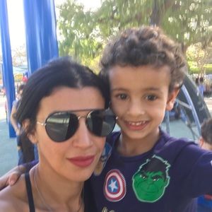 Meet your Posher, Sihem